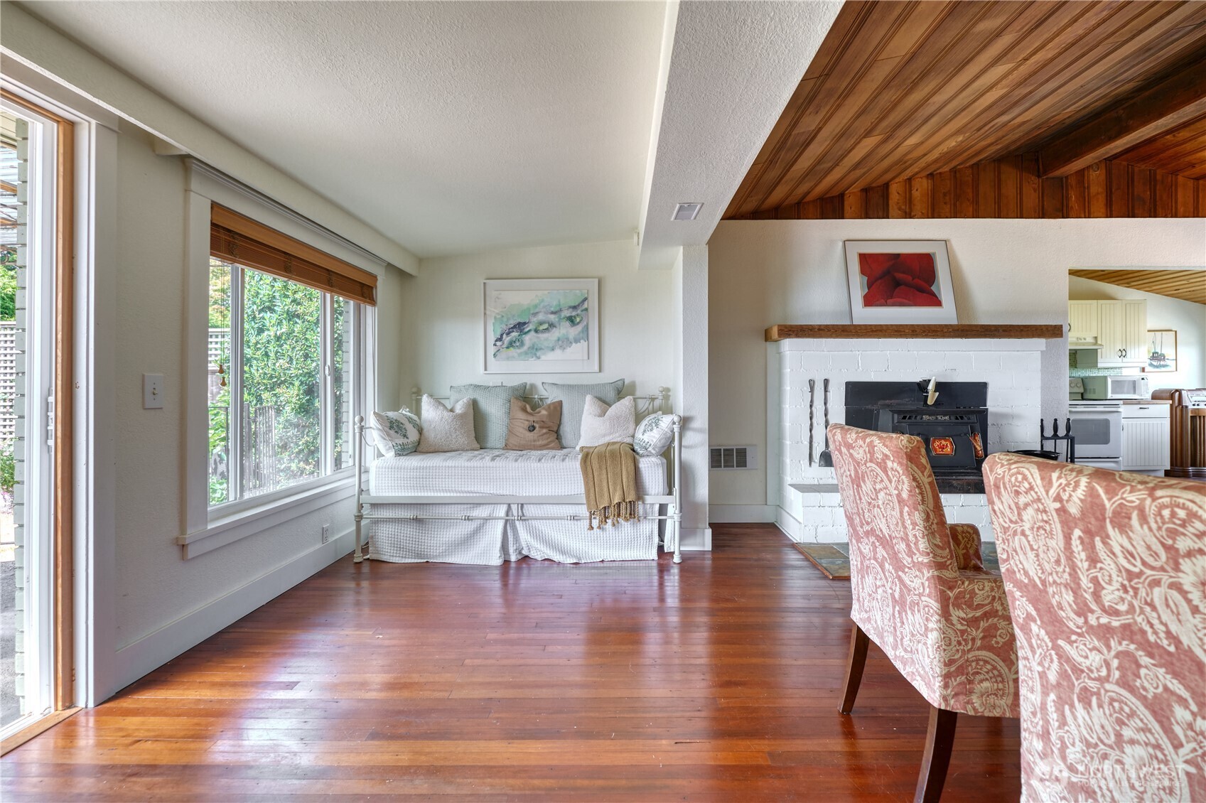 675 Sylvia Drive Point Roberts, WA 98281 - Photo 19 of 30