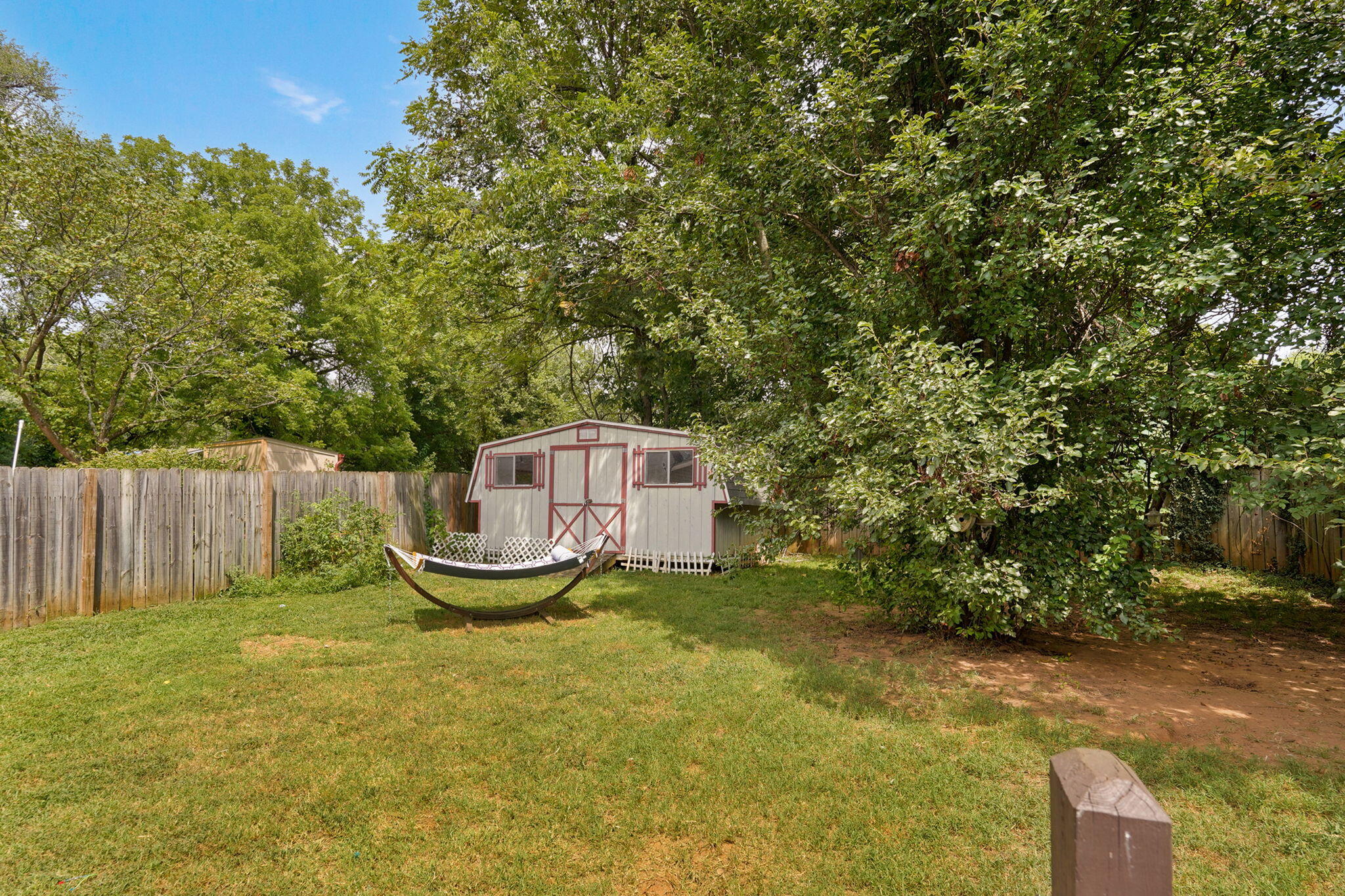 2633 West Phelps Street Springfield, MO 65802 - Photo 19 of 21 2633 W Phelps St-18
