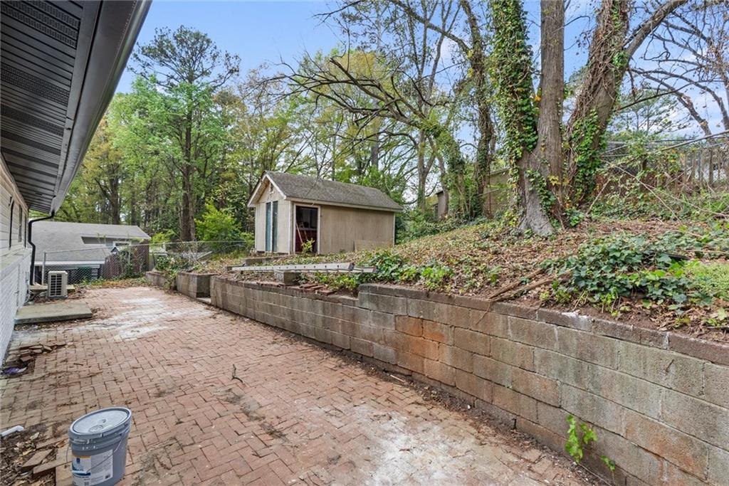 1262 Sparrow Lane Decatur, GA 30033 - Photo 20 of 21
