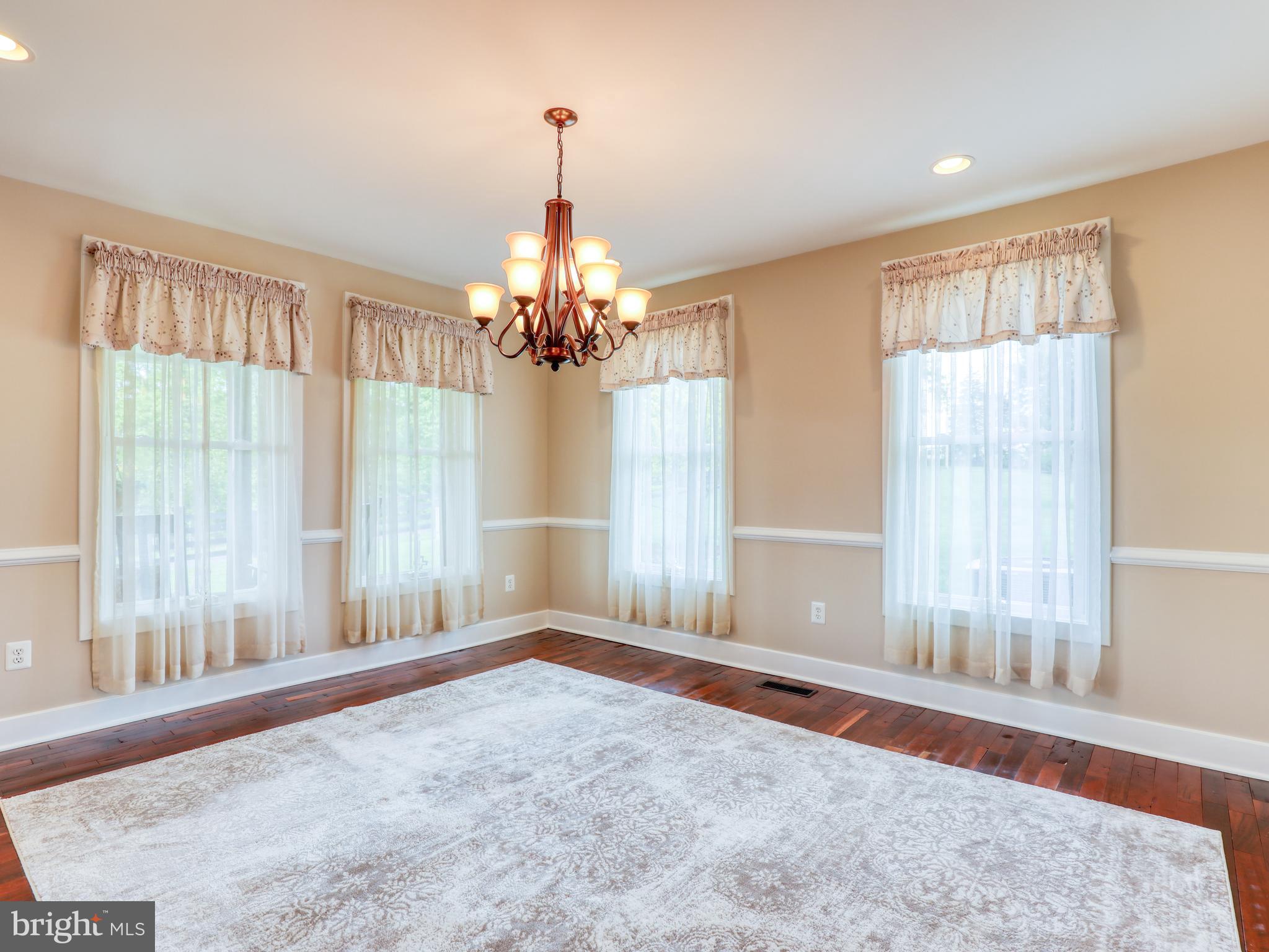 902 Forest Grove Road Middletown, VA 22645 - Photo 38 of 84 Dining room with hardwood
