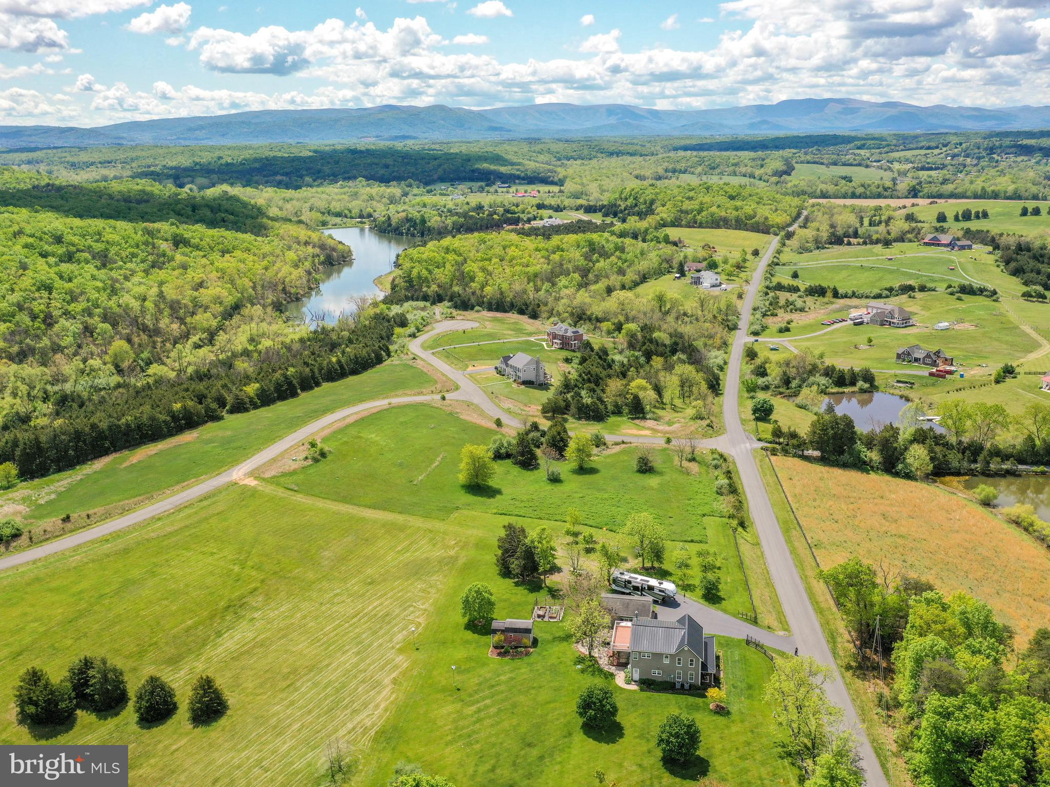 902 Forest Grove Road Middletown, VA 22645 - Photo 7 of 84 Your next home is close to a lake and the river