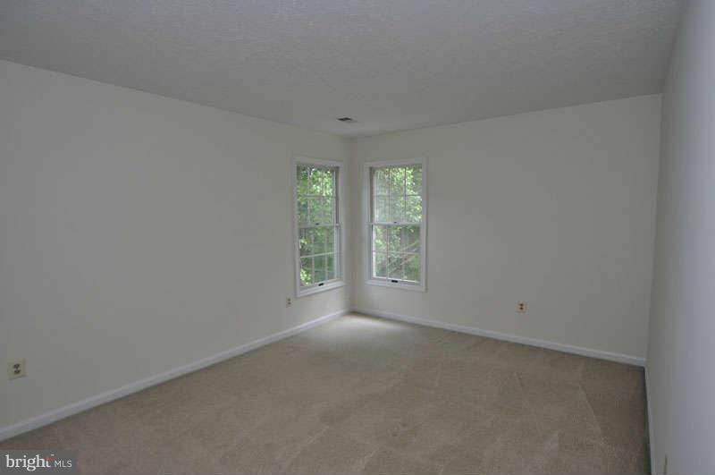 53 Rutherford Circle Sterling, VA 20165 - Photo 22 of 29 Bedroom
