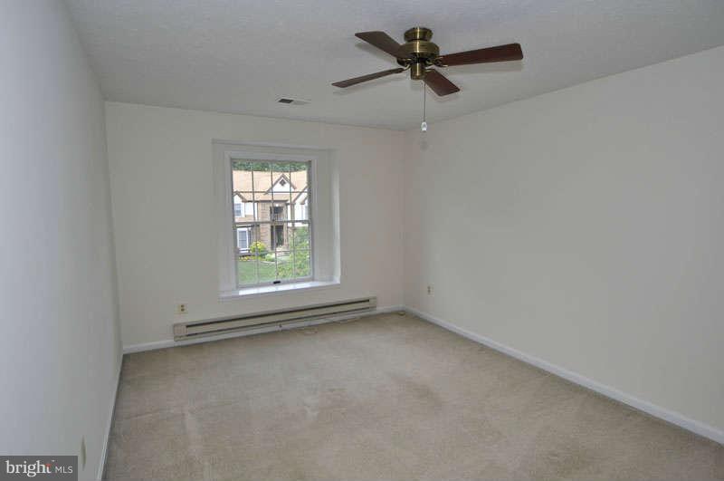 53 Rutherford Circle Sterling, VA 20165 - Photo 23 of 29 Bedroom