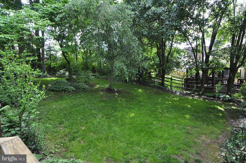 53 Rutherford Circle Sterling, VA 20165 - Photo 28 of 29 Exterior (Rear)