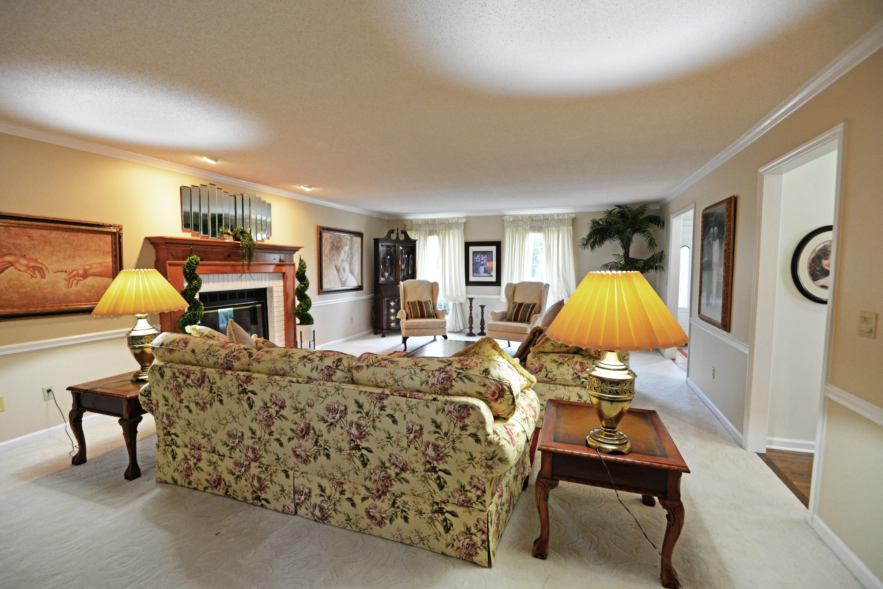 113 Masters Road Hixson, TN 37343 - Photo 13 of 42 Living room view 3