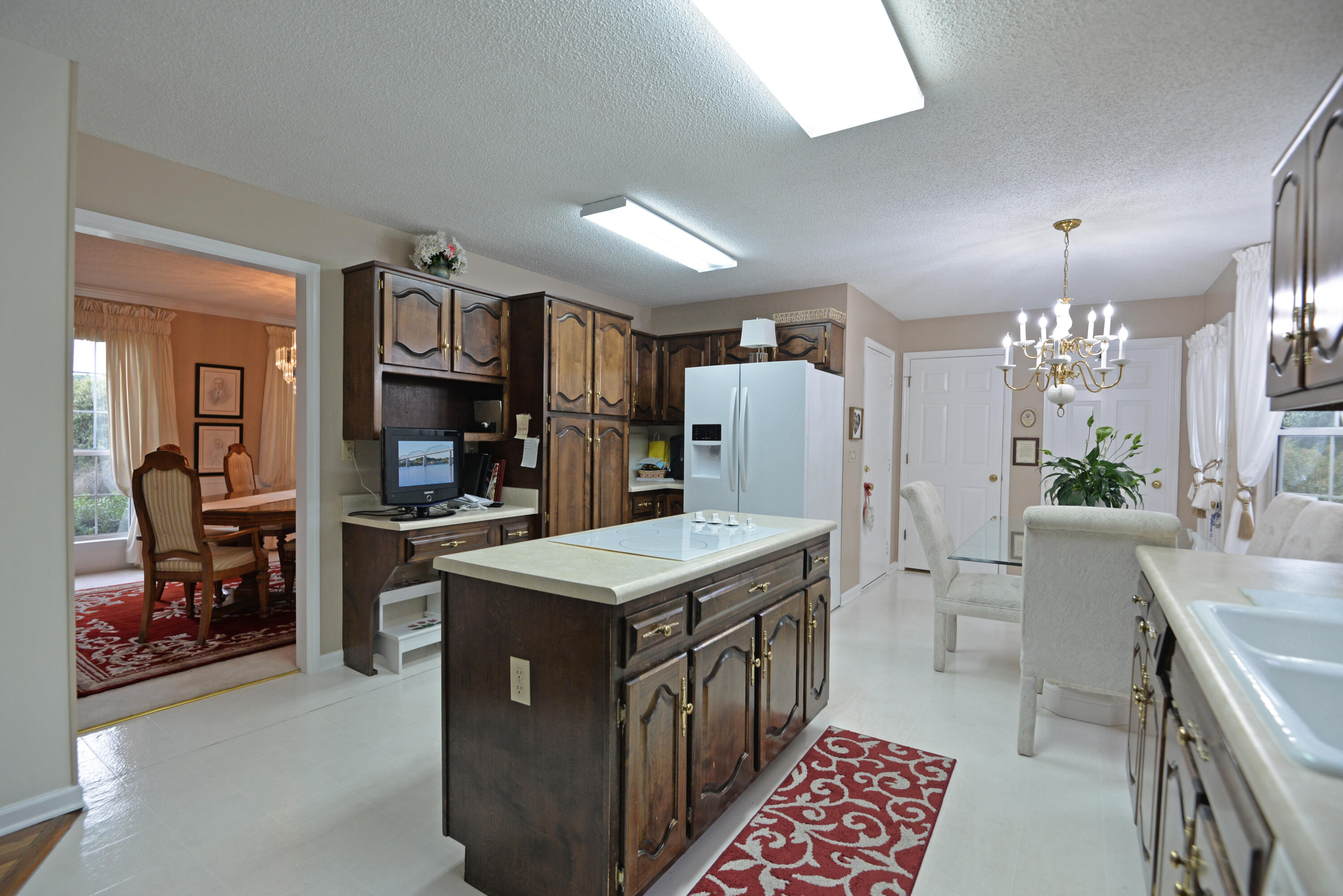 113 Masters Road Hixson, TN 37343 - Photo 16 of 42 Kitchen view 2