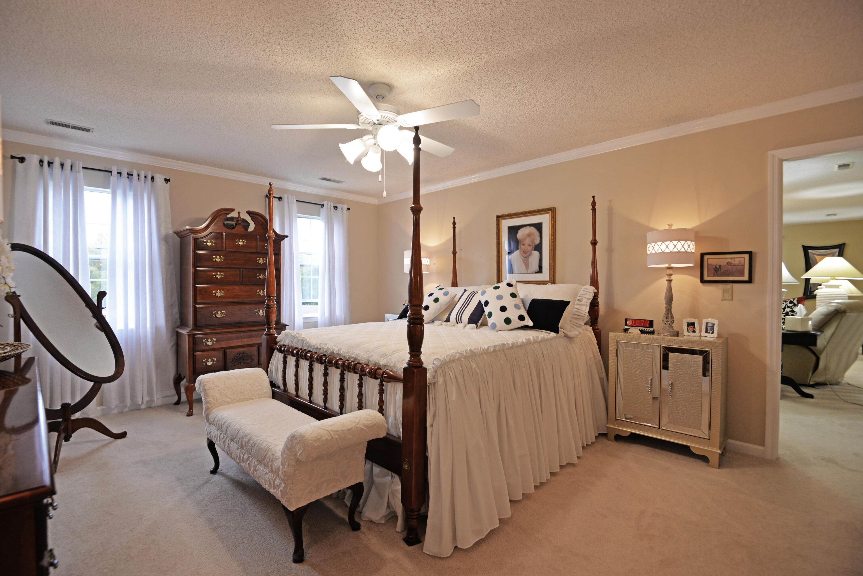 113 Masters Road Hixson, TN 37343 - Photo 21 of 42 Master bedroom view 1