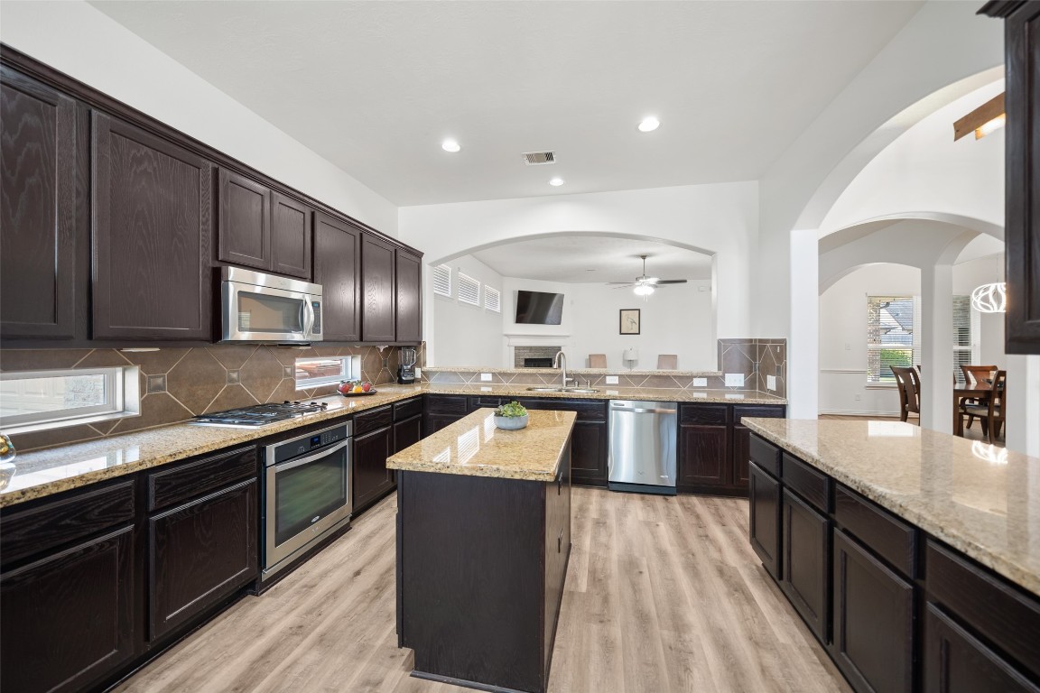 3318 Orchid Trace Drive Spring, TX 77386 - Photo 7 of 34