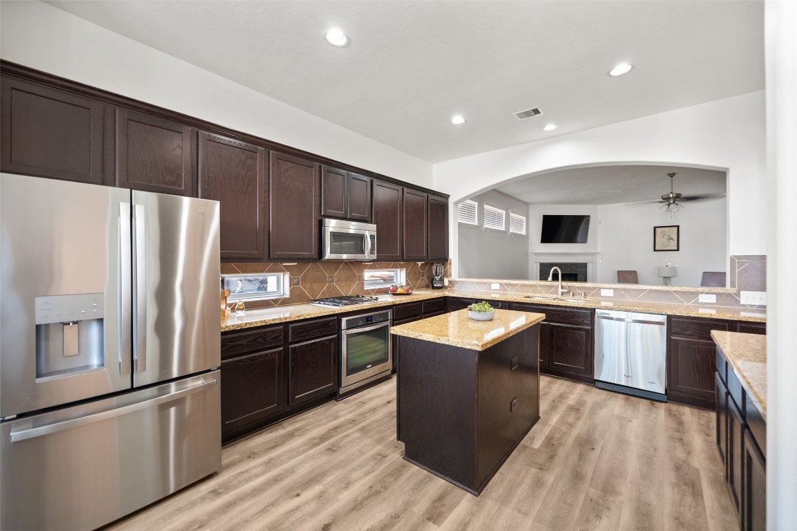 3318 Orchid Trace Drive Spring, TX 77386 - Photo 8 of 34