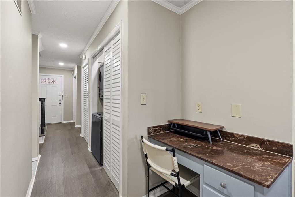 105 Glen Acres Court Decatur, GA 30035 - Photo 13 of 33