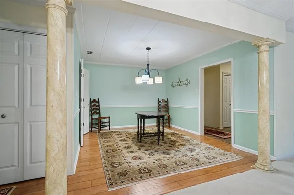 $290,000 | 53 Highland Road, Unit 403404, Bethel Park, PA 15102