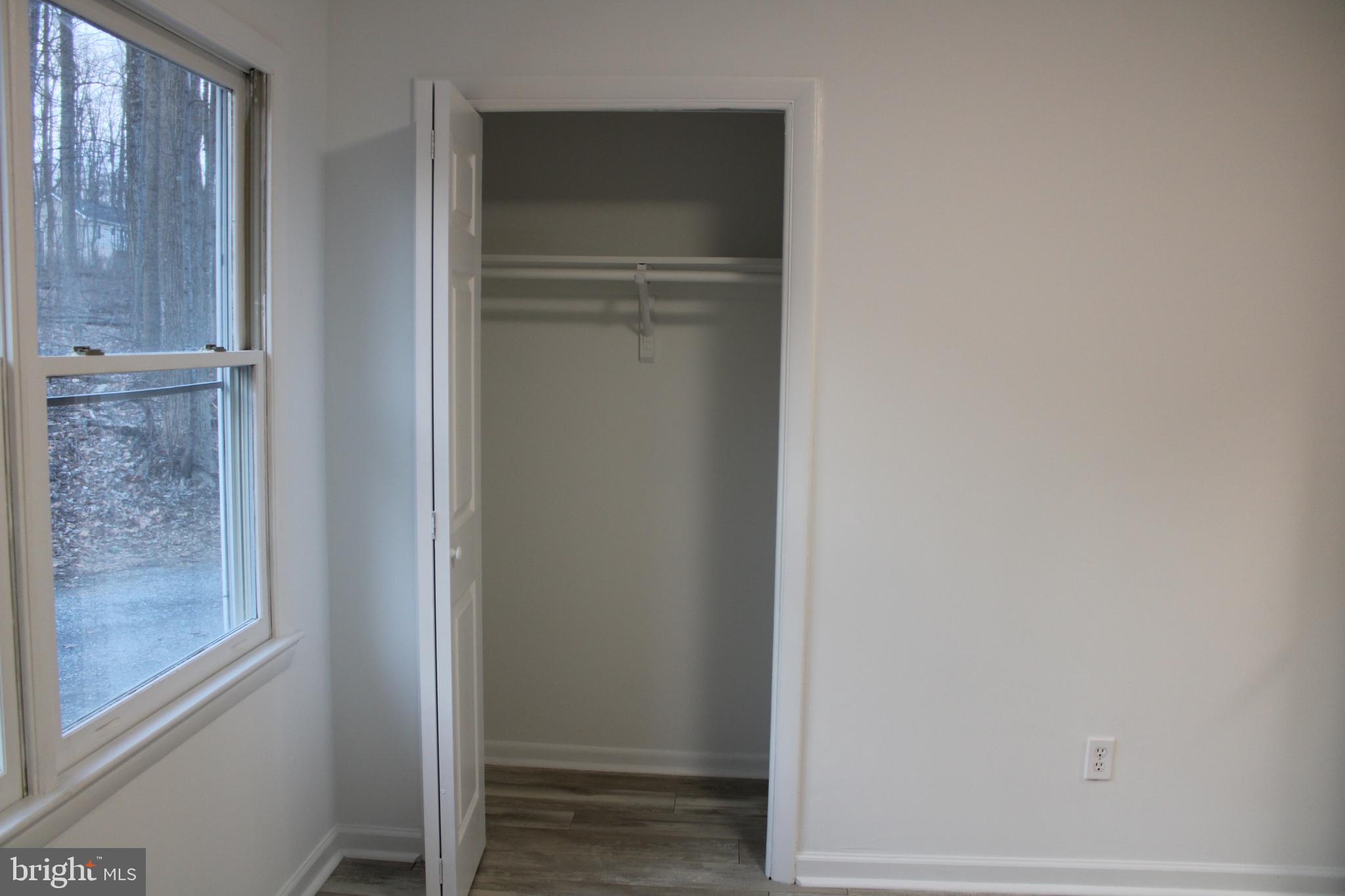 28 Henry Way Linden, VA 22642 - Photo 25 of 85 a view of walk in closet