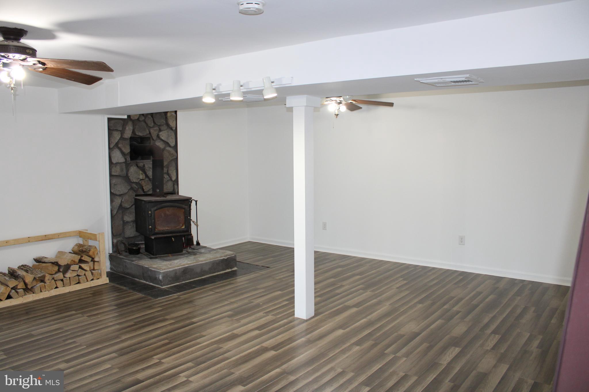28 Henry Way Linden, VA 22642 - Photo 56 of 85 wooden floor in an empty room