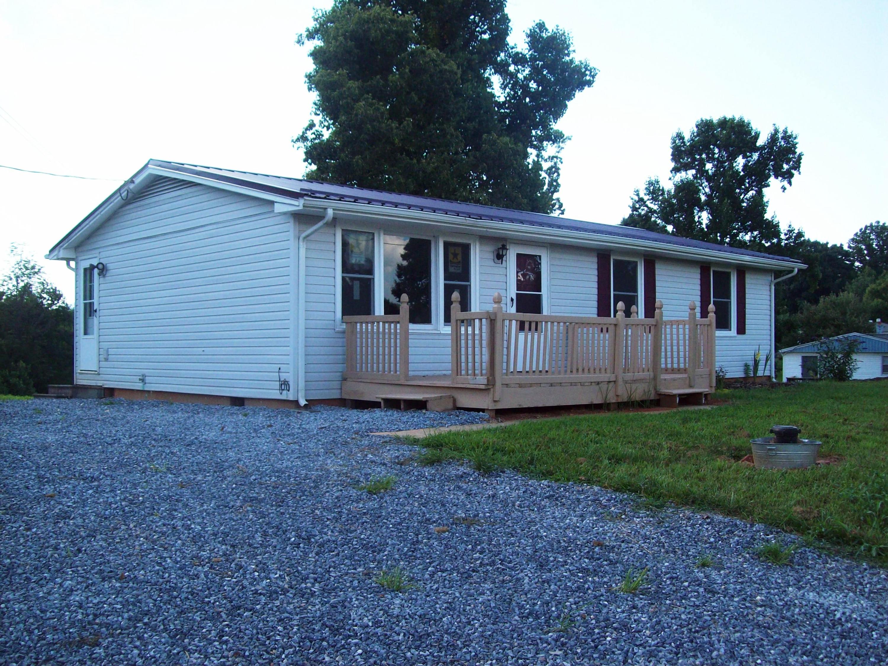 2869 Nemmo Road Vinton, VA 24179 - Photo 1 of 17 2869 Nemmo Road