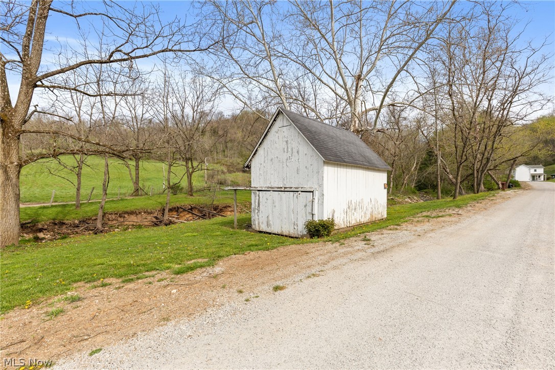 55291 Town Hill Road Jacobsburg, OH 43933 - Photo 32 of 38