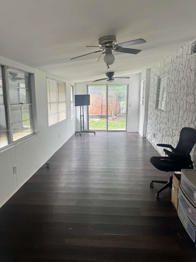 1517 Northwest 58th Avenue Margate, FL 33063 - Photo 7 of 25 SITTING ROOM