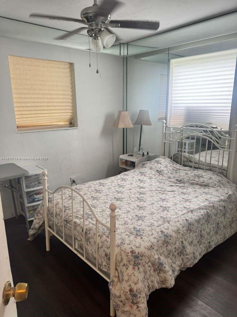 1517 Northwest 58th Avenue Margate, FL 33063 - Photo 9 of 25 BEDROOM