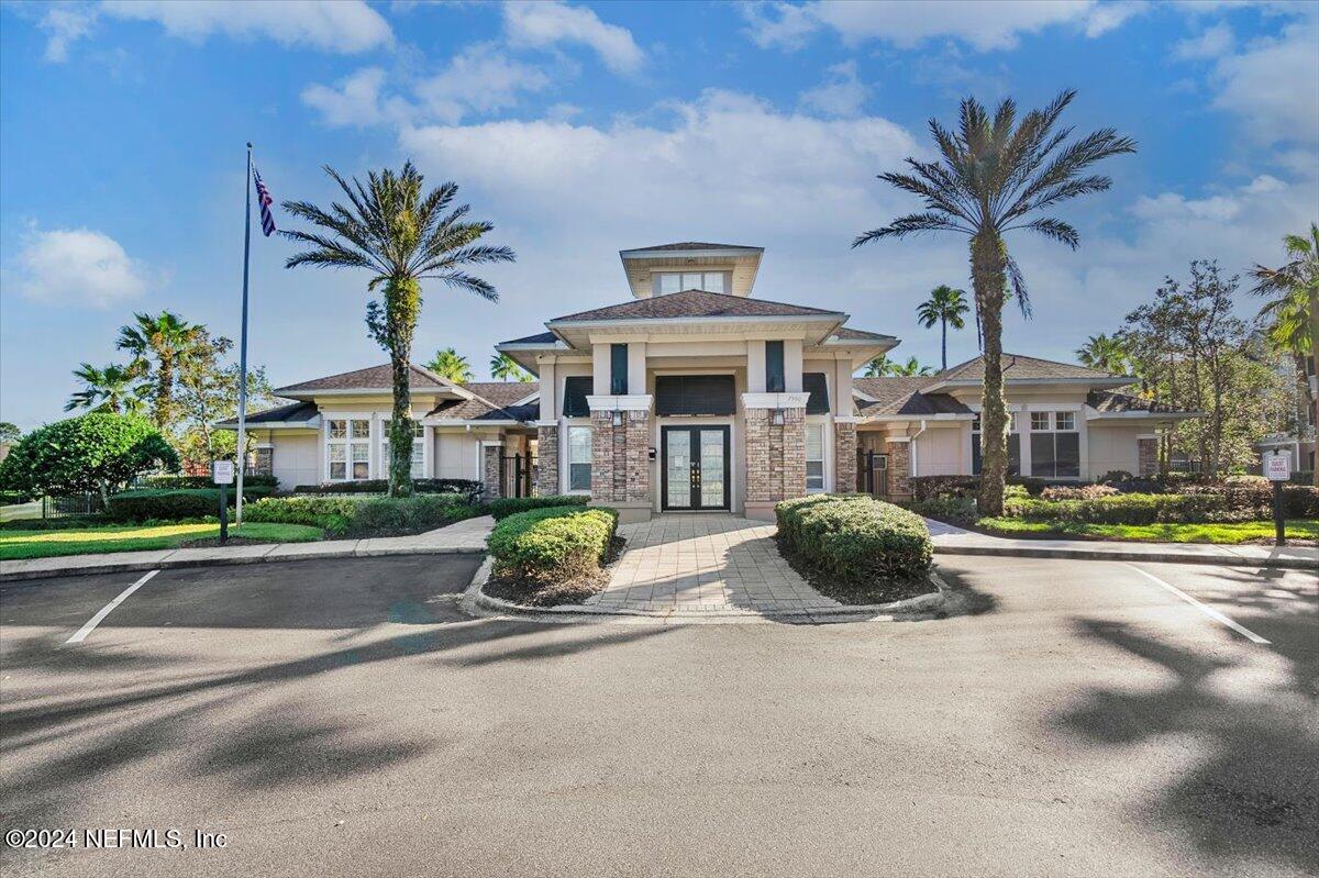 7990 Baymeadows Road East, Unit 805 Jacksonville, FL 32256 - Photo 27 of 50 Clubhouse