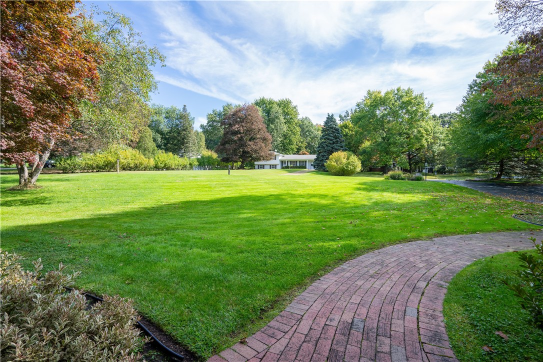 39 Mill Valley Road Perinton, NY 14534 - Photo 7 of 43