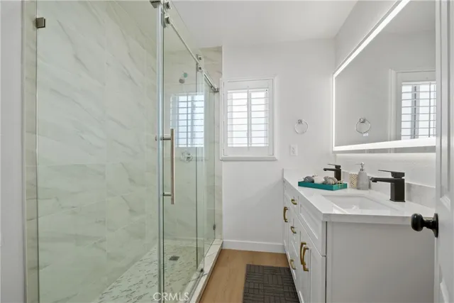 $1,190,000 | 2690 Senasac Avenue, Long Beach, CA 90815