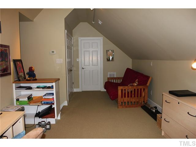 8005 Tanjier Bay Raleigh, NC 27613 - Photo 21 of 25 Third floor space listed as 5th bedrm and/or office Studio/Study/Office