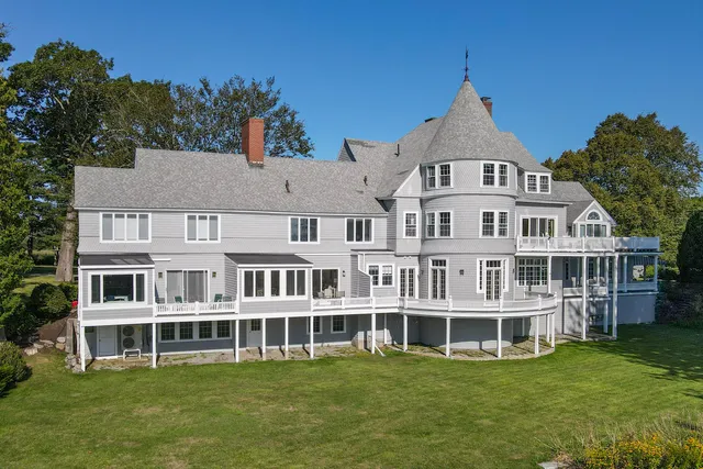 $649,000 | 43 Eastward, Unit 43, Rockport, ME 04856