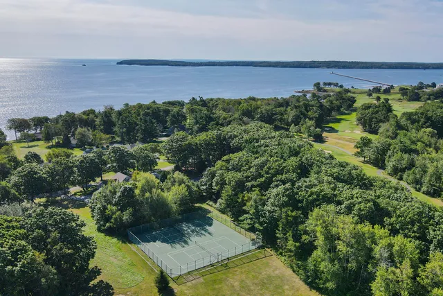 $649,000 | 43 Eastward, Unit 43, Rockport, ME 04856