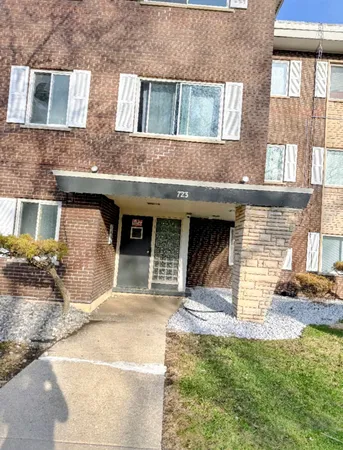 $1,250 | 723 Grant Avenue, Unit 3A, Chicago Heights, IL 60411