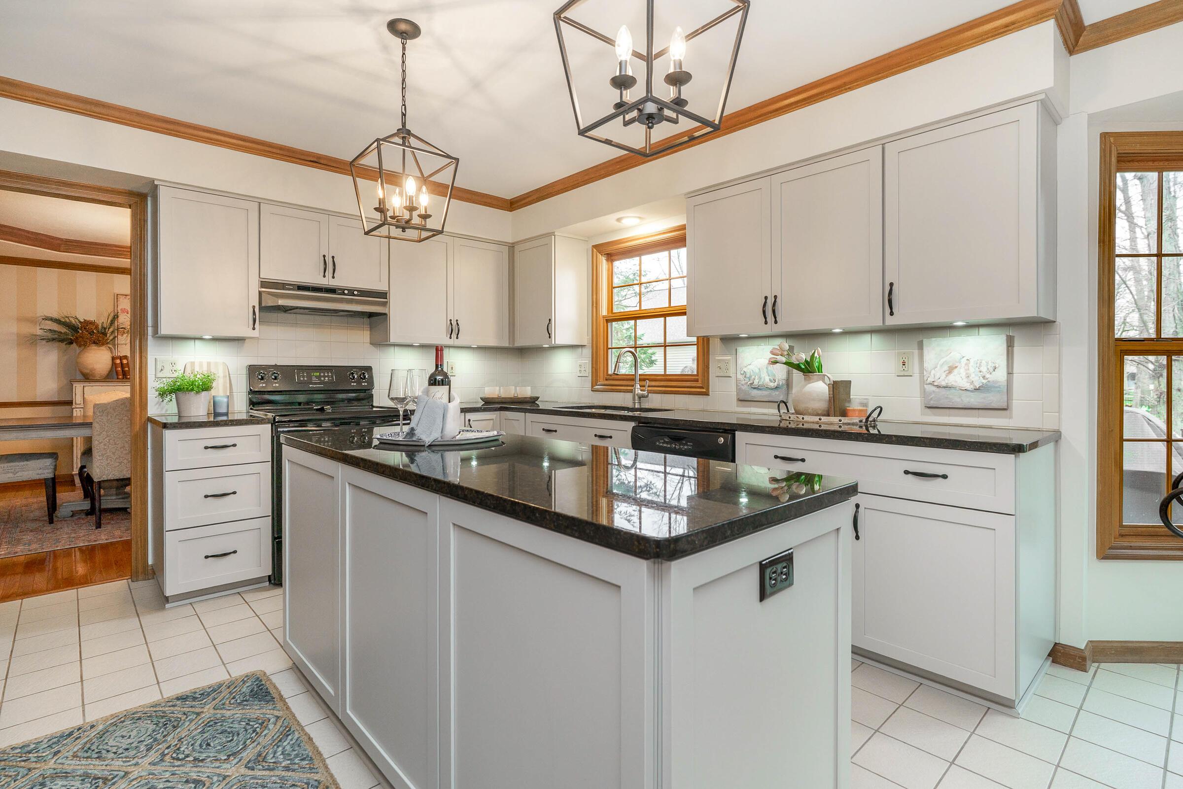 1178 Springtree Lane Westerville, OH 43081 - Photo 17 of 55 Kitchen