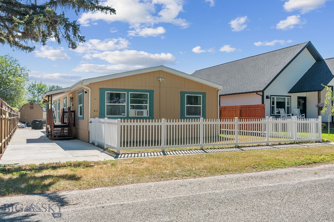 411 3rd Avenue East Three Forks, MT 59752 - Photo 1 of 1 Meticulously maintained home
