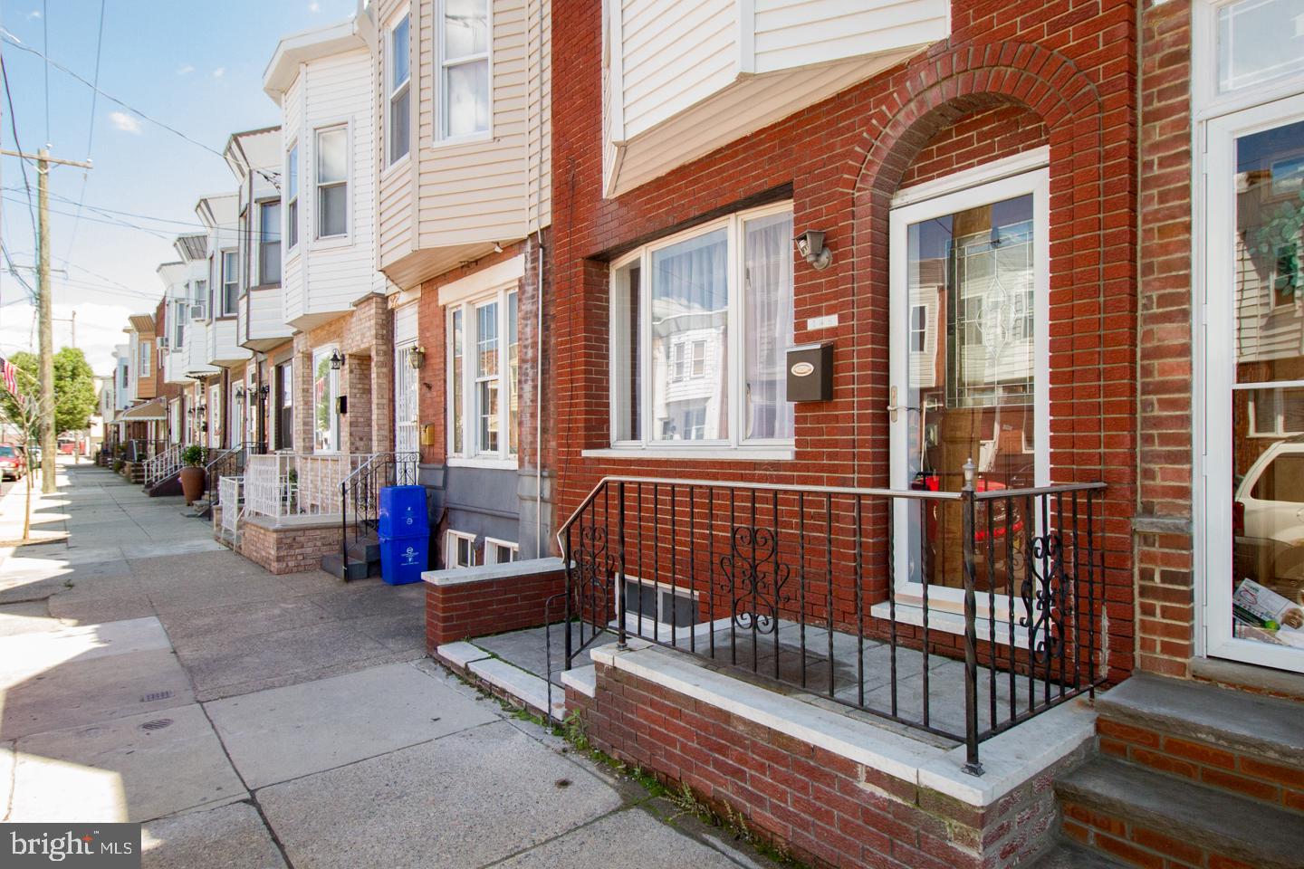 138 West Ritner Street Philadelphia, PA 19148 - Photo 2 of 25 View