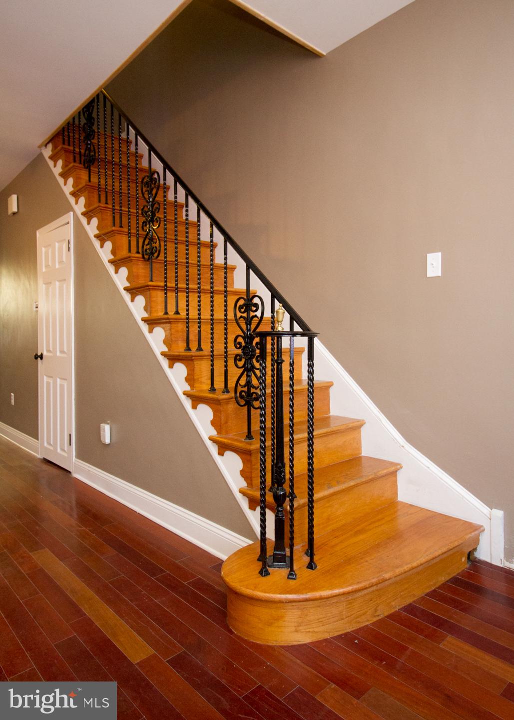138 West Ritner Street Philadelphia, PA 19148 - Photo 11 of 25 Stairs