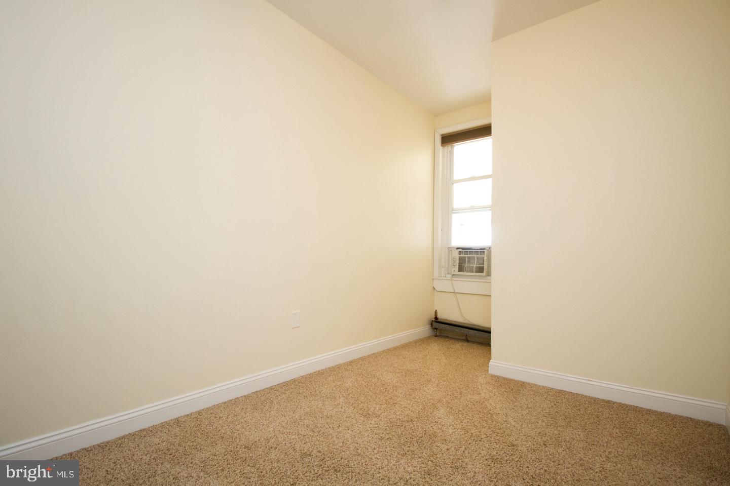 138 West Ritner Street Philadelphia, PA 19148 - Photo 18 of 25 Bedroom