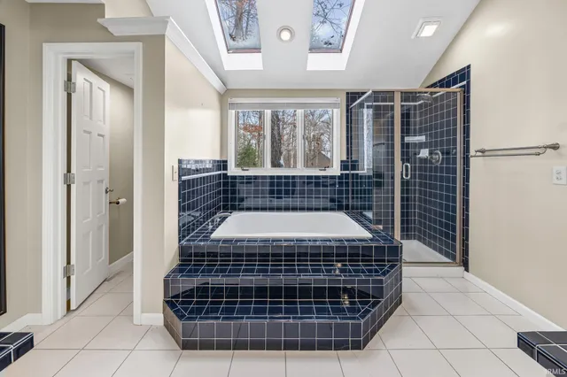 $515,000 | 125 Durkees Run Drive, Lafayette, IN 47905