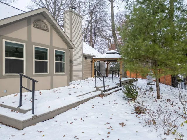 $515,000 | 125 Durkees Run Drive, Lafayette, IN 47905