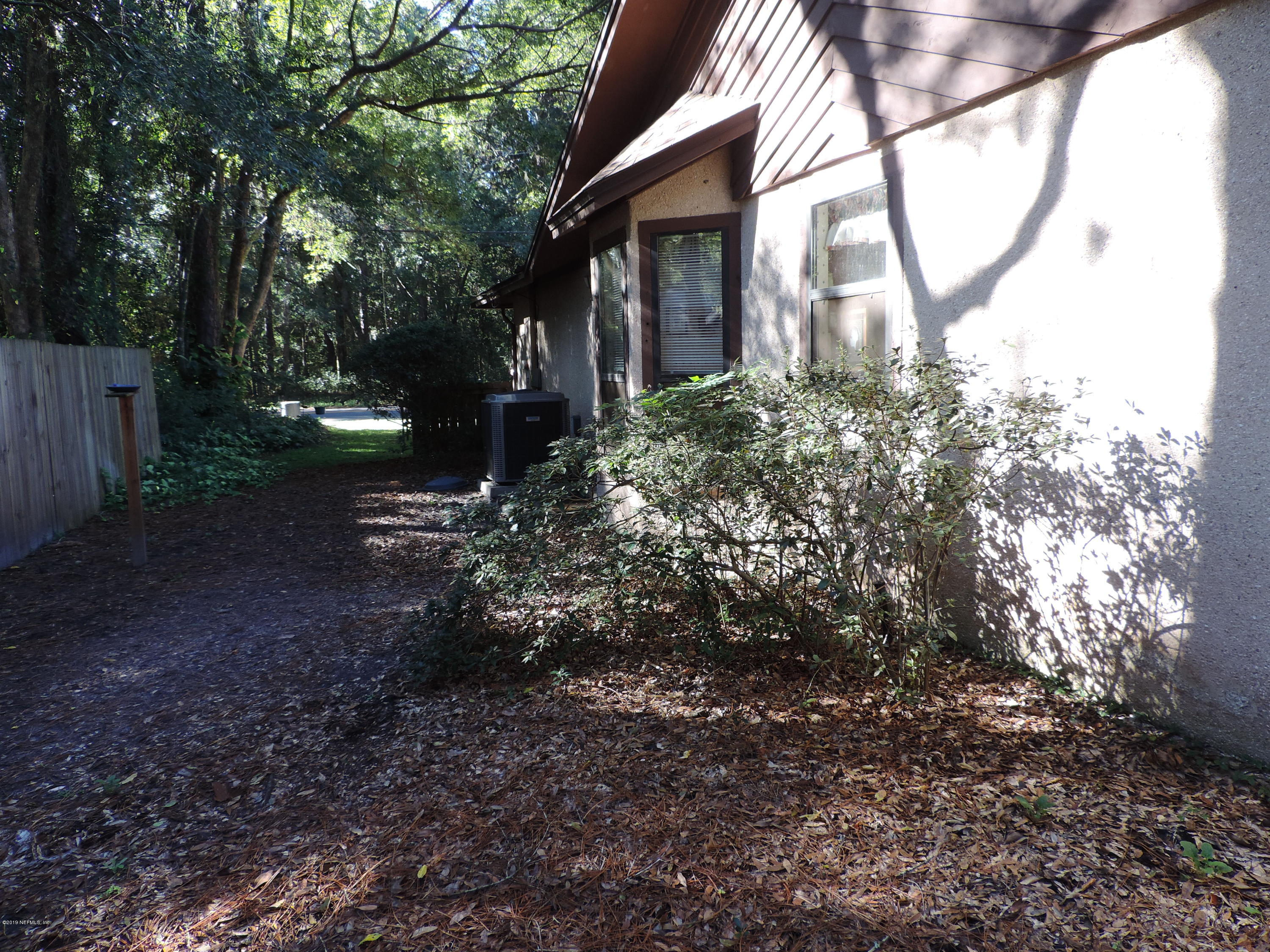 1911 Bartram Road Jacksonville, FL 32207 - Photo 32 of 34 Side