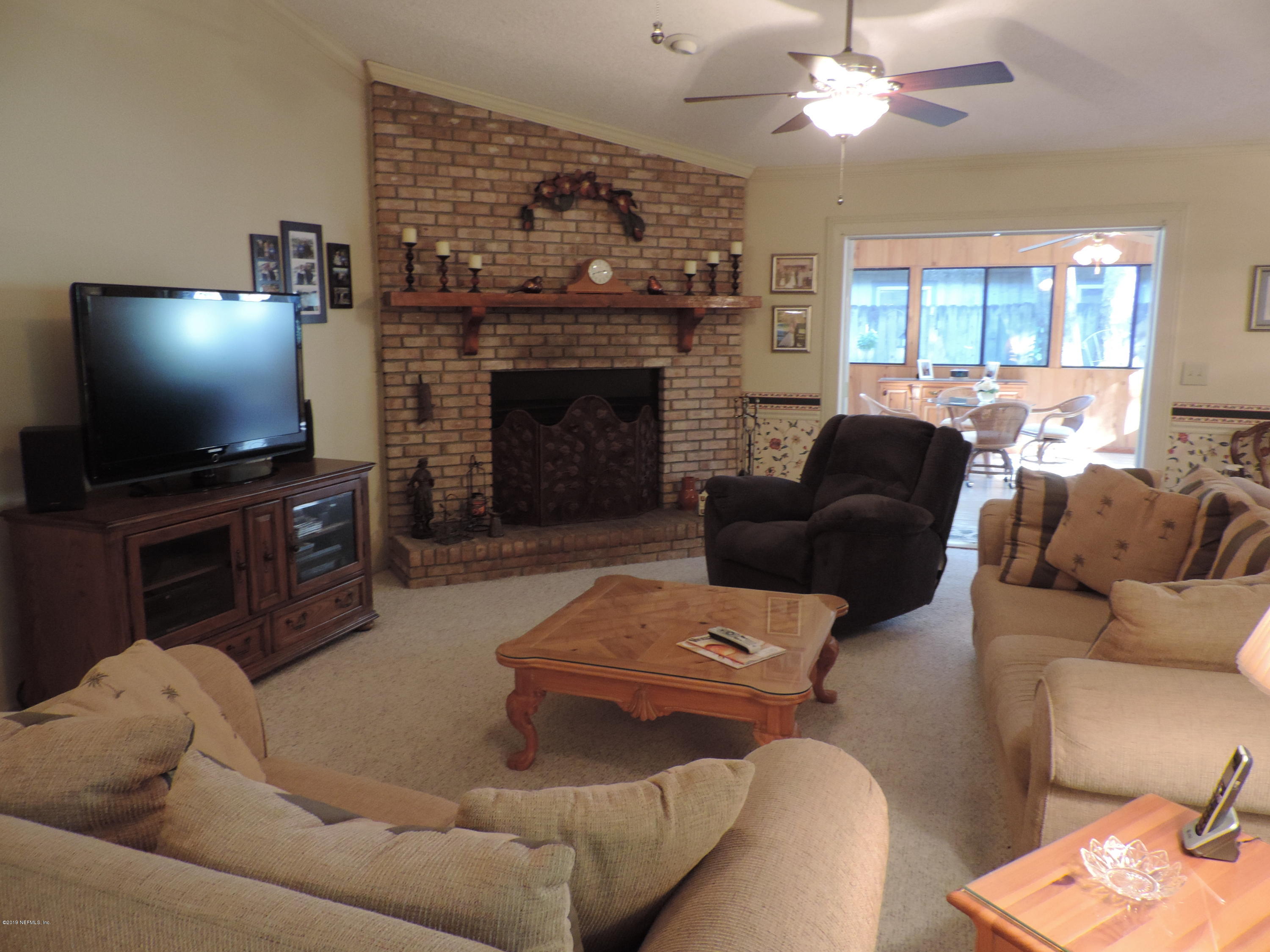 1911 Bartram Road Jacksonville, FL 32207 - Photo 6 of 34 Living Room