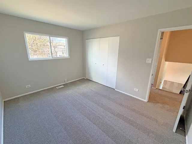 $329,900 | 16908 Laramie Avenue, Oak Forest, IL 60452