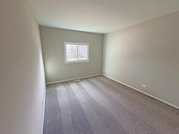 $299,900 | 16908 Laramie Avenue, Oak Forest, IL 60452