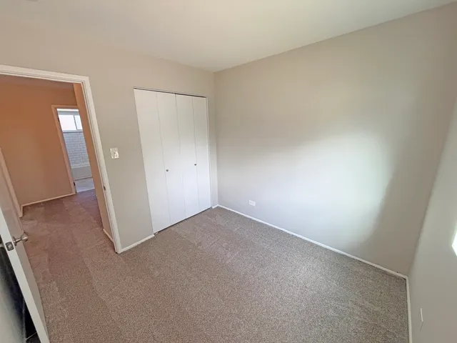 $329,900 | 16908 Laramie Avenue, Oak Forest, IL 60452