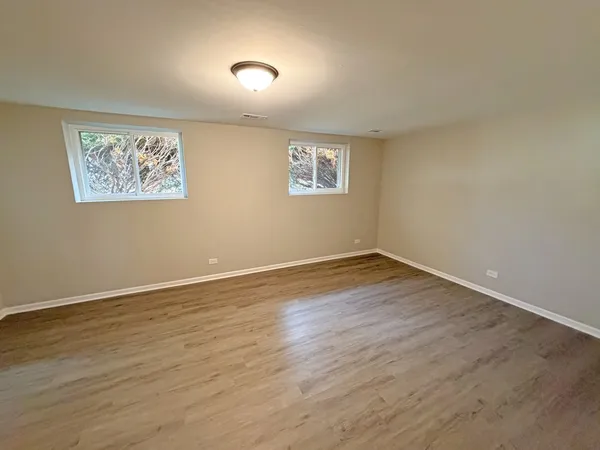 $299,900 | 16908 Laramie Avenue, Oak Forest, IL 60452