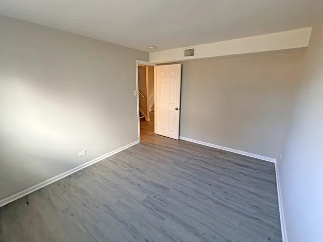 $329,900 | 16908 Laramie Avenue, Oak Forest, IL 60452