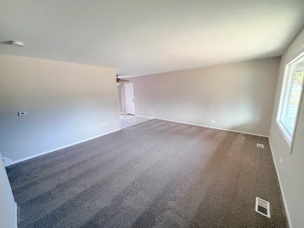 $299,900 | 16908 Laramie Avenue, Oak Forest, IL 60452