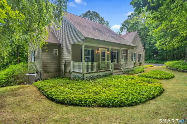 $599,000 | 92 Clark Hill Road, East Haddam, CT 06423