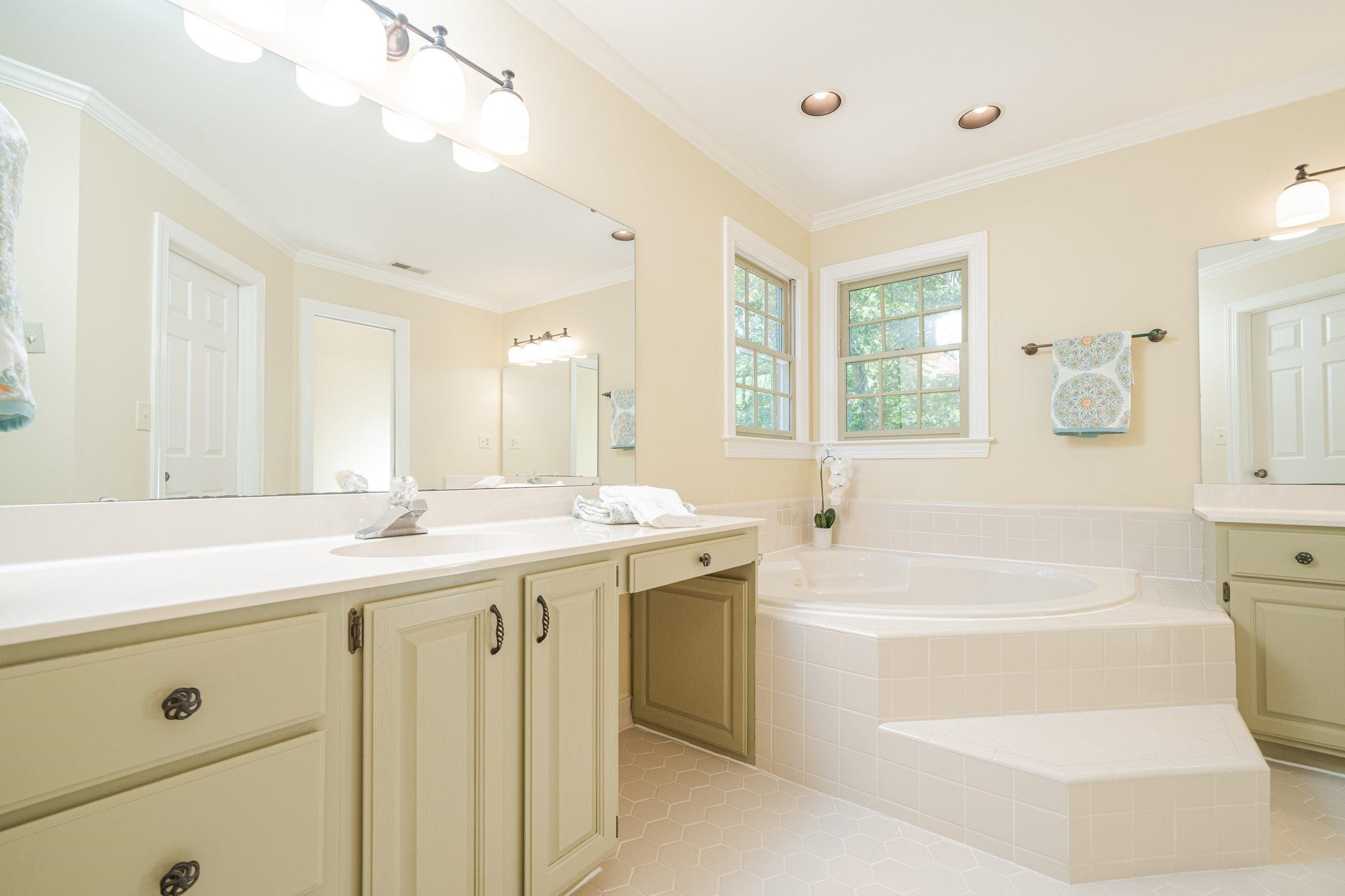 8105 Winstone Court Raleigh, NC 27615 - Photo 24 of 31 Master Bath