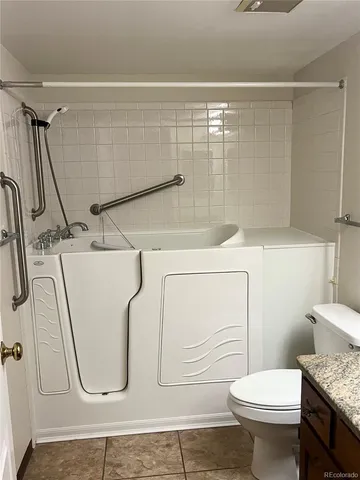 $2,300 | 13901 East Marina Drive, Unit 109, Aurora, CO 80014