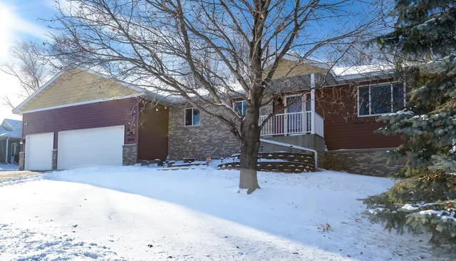 $389,900 | 1809 Eastern Star Loop, Sauk Rapids, MN 56379