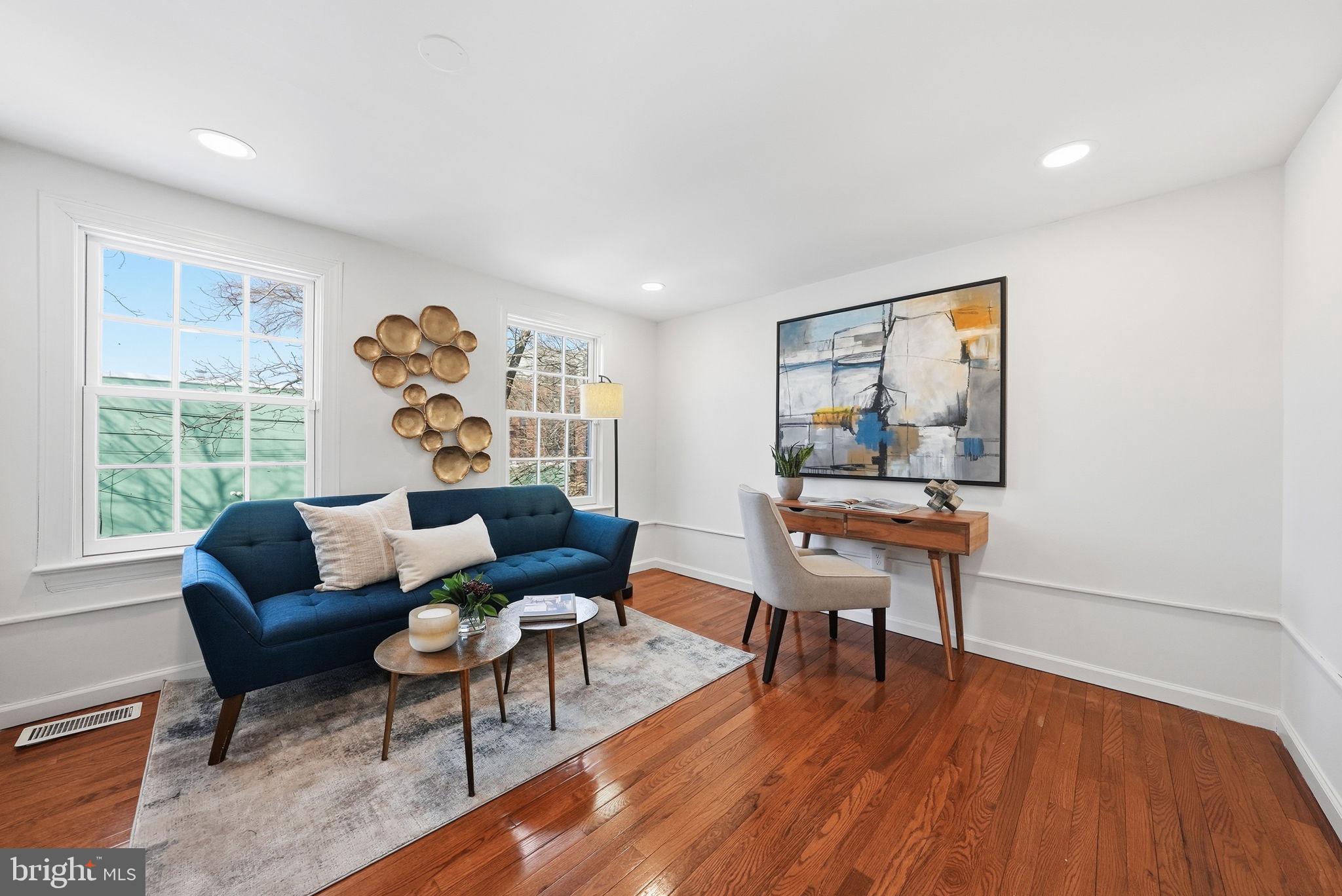 602 North Alfred Street Alexandria, VA 22314 - Photo 28 of 48 Second bedroom