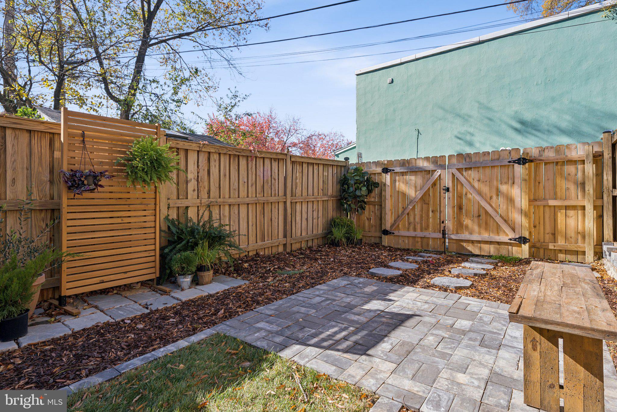 602 North Alfred Street Alexandria, VA 22314 - Photo 40 of 48