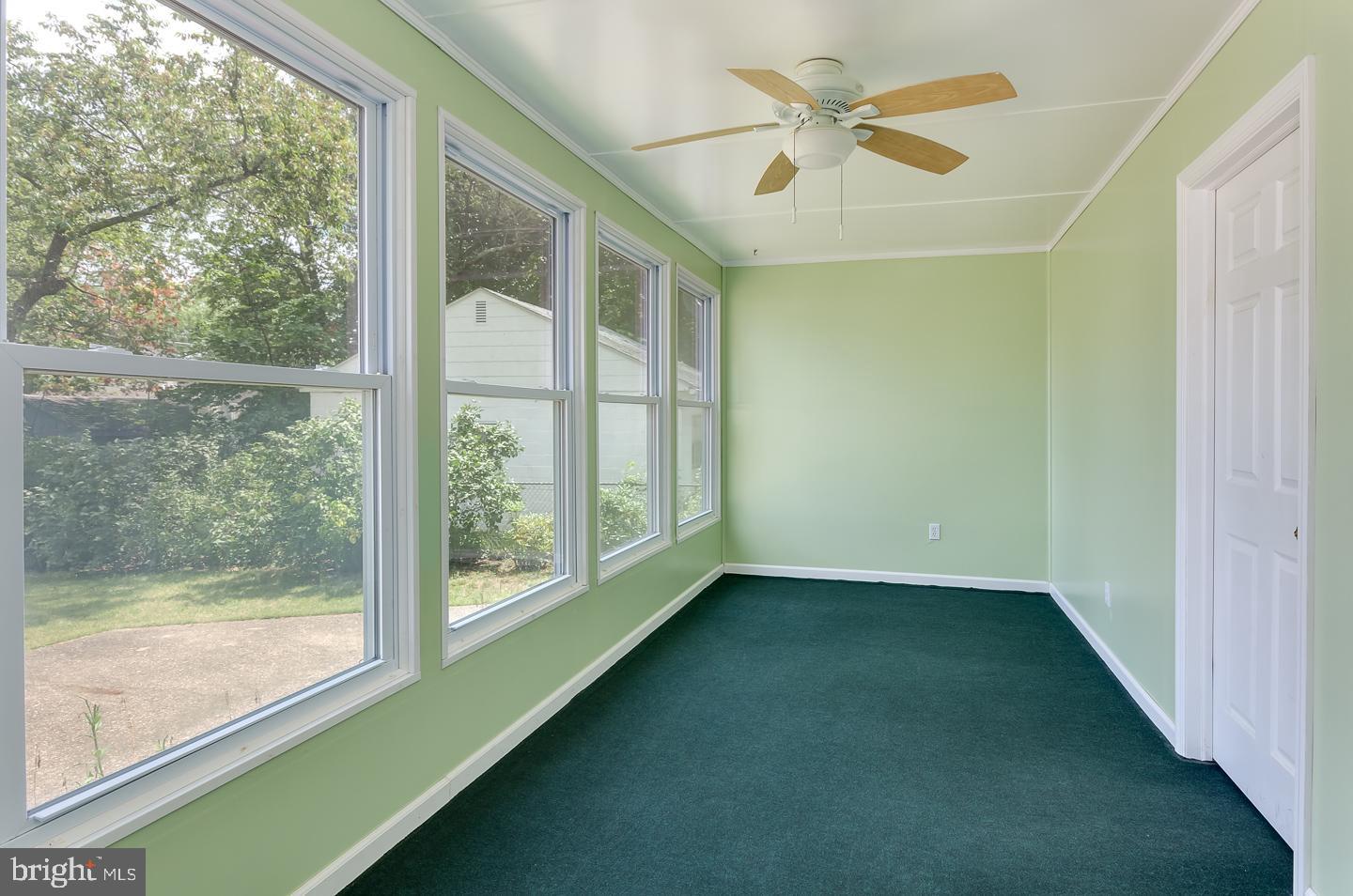 647 Taylor Street Riverside, NJ 08075 - Photo 14 of 29 Light and Bright Sun Room